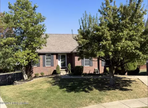 5113 Craigs Creek Dr, Louisville, KY 40241