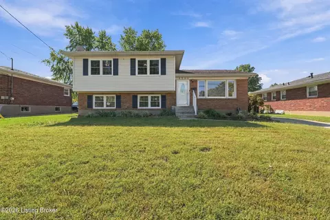7206 Tangelo Dr, Louisville, KY 40228