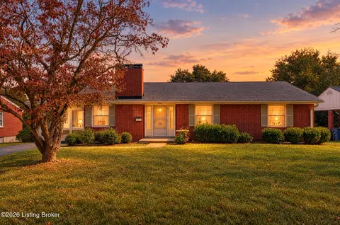 921 Ashland Ave, Shelbyville, KY 40065