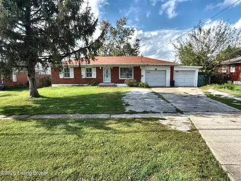 10904 Deering Rd, Louisville, KY 40272