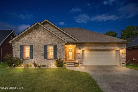 7221 Strive Ln, Louisville, KY 40258
