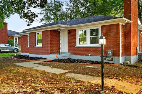 9905 Stonestreet Rd, Louisville, KY 40272
