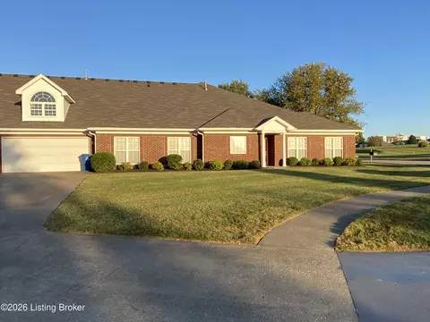 172 Clubhouse Dr, Shelbyville, KY 40065
