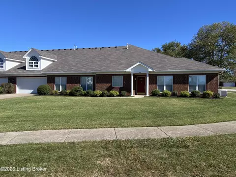 172 Clubhouse Dr, Shelbyville, KY 40065
