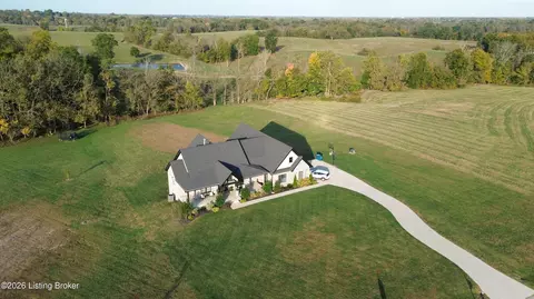 825 S Stallard Dr, Shelbyville, KY 40065