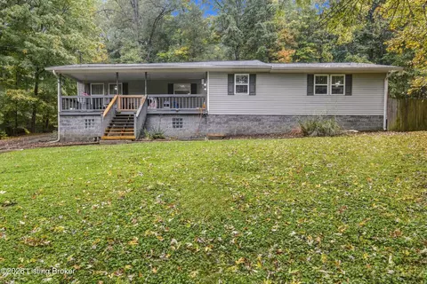 10014 Welch Dr, Louisville, KY 40272