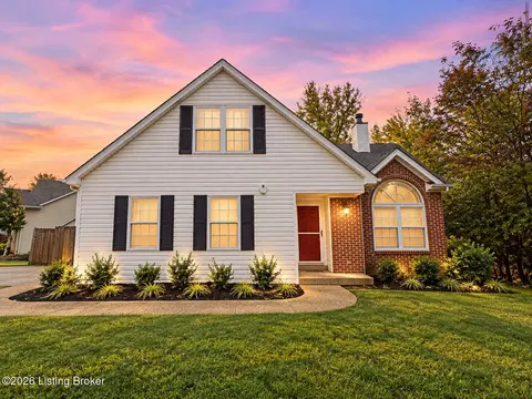 4601 Andalusia Ln, Louisville, KY 40272