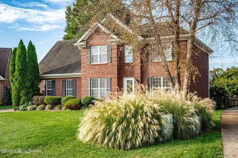 4304 Forest Bend Pl, Louisville, KY 40245