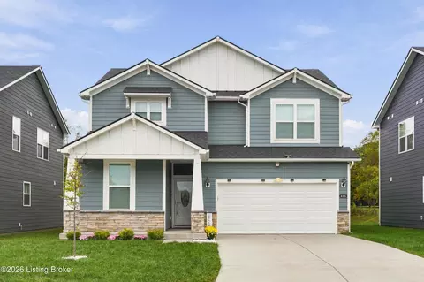 4705 Golden Eagle Dr, Louisville, KY 40245