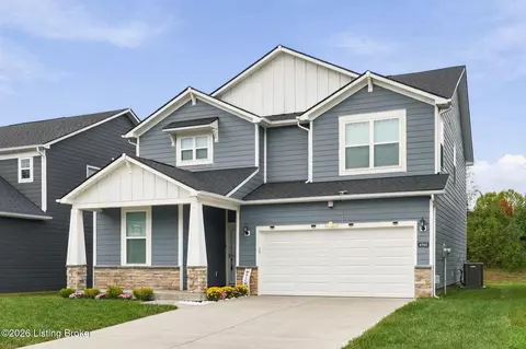 4705 Golden Eagle Dr, Louisville, KY 40245