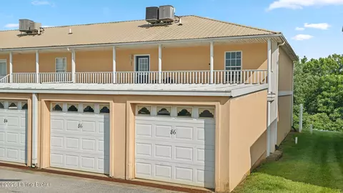 86 Lookout Dr, Brandenburg, KY 40108