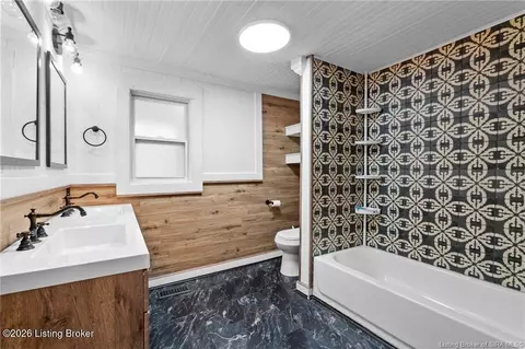 Bath - 840 E Walnut St, Corydon, IN 47112 photo 1 of 2