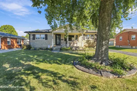 7205 Lorenzo Ln, Louisville, KY 40228