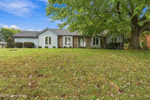4205 Stable Pl, Louisville, KY 40241