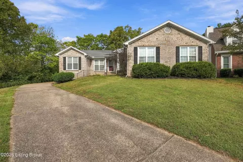 3004 Cornerstone Ct, Louisville, KY 40220