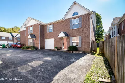 4521 Meadow Lark Manor Ln #7, Louisville, KY 40245
