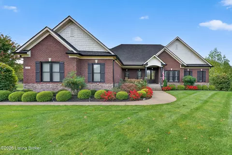 1006 Yellow Poplar Dr, Goshen, KY 40026