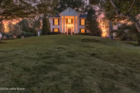 2557 Dell Rd, Louisville, KY 40205