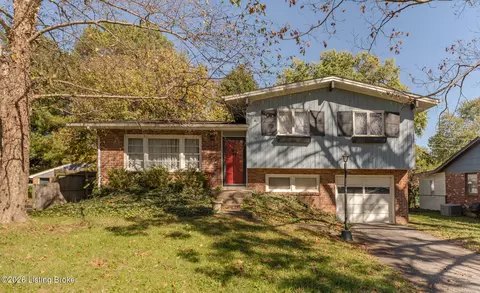 1909 Wickham Way, Louisville, KY 40223
