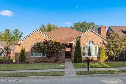 7501 Jennifer Pl, Louisville, KY 40220