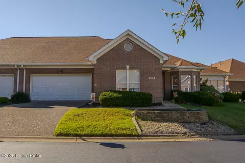 8312 Dravo Cir, Louisville, KY 40220