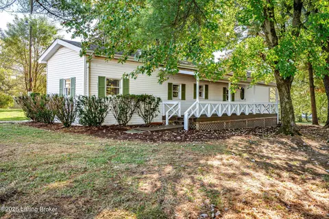 1170 Dogwood Cir, Taylorsville, KY 40071