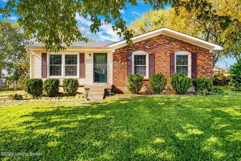 4307 Wendy Hills Dr, Crestwood, KY 40014