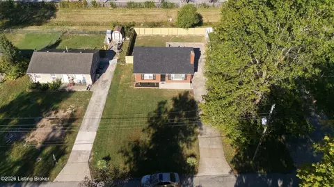4344 Lynnview Dr, Louisville, KY 40216