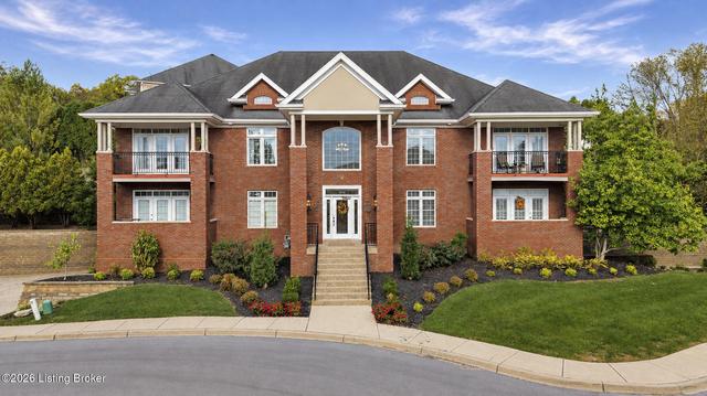 15304 Royal Troon Ave, Louisville, KY 40245