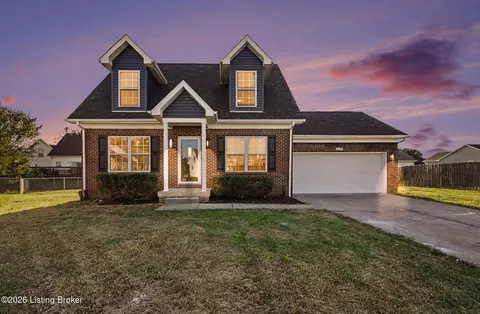 520 Lakes Of Dogwood Blvd, Shepherdsville, KY 40165