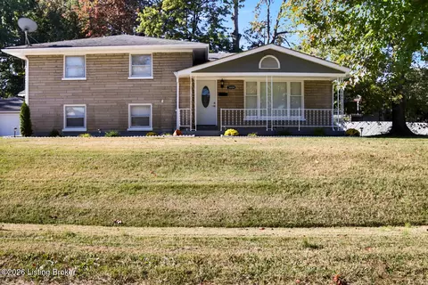 3604 Otter Ct, Louisville, KY 40219