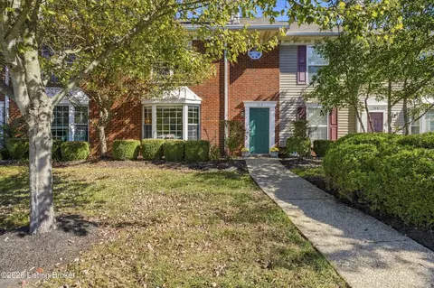 514 Jurich Ct, Simpsonville, KY 40067