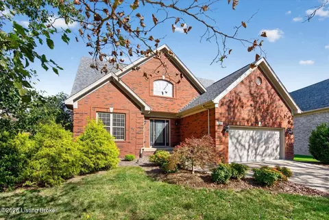 11037 Radleigh Ln, Louisville, KY 40291