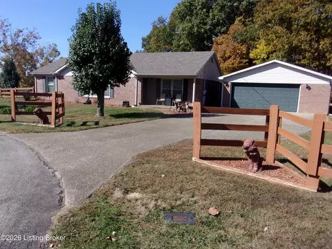 202 Black Oak Ln, Bardstown, KY 40004