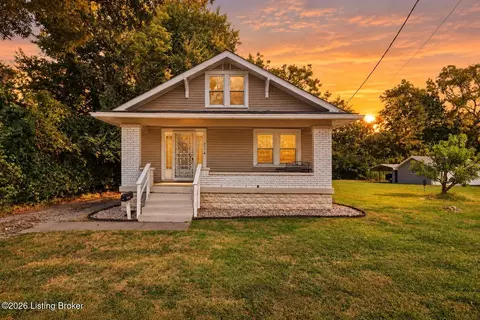 3311 Hikes Ln, Louisville, KY 40220
