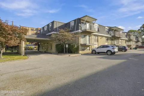 165 Thierman Ln #209, Louisville, KY 40207