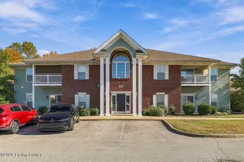 9601 Preston Spring Dr #201, Louisville, KY 40229