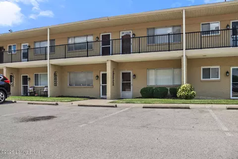 316 Casa Bella Ct #316, Louisville, KY 40220