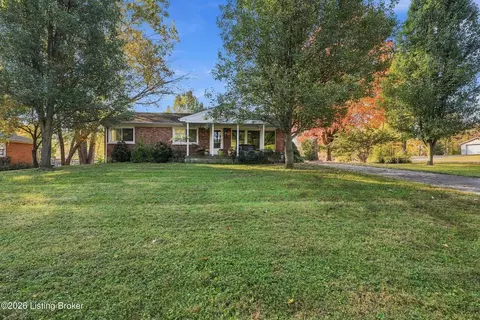 10000 Vega Ln, Louisville, KY 40272