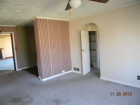 607 John St, Corbin, KY 40701 photo 2