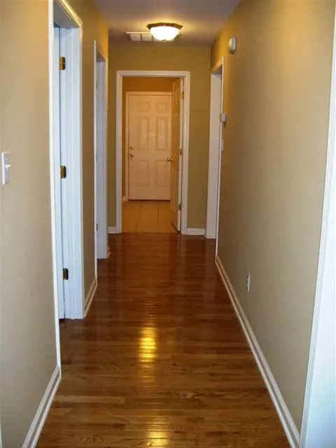 312 W 8th St, Corbin, KY 40701 photo 9