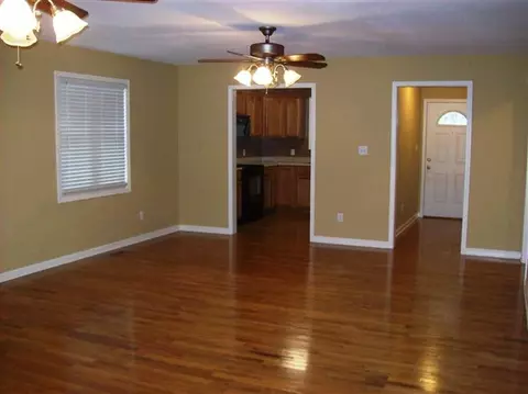 312 W 8th St, Corbin, KY 40701 photo 3