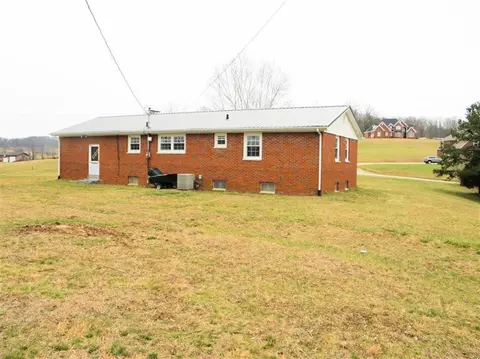 589 Higgins Rd, Gray, KY 40734 photo 4