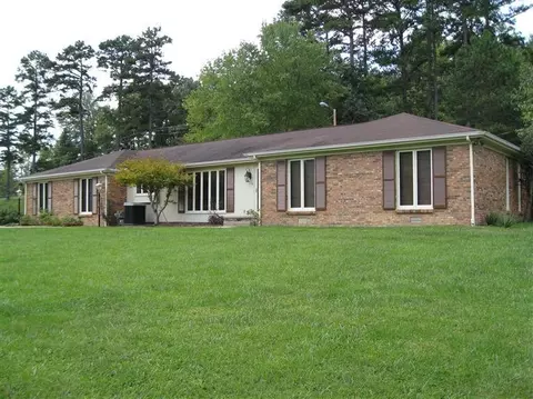 135 Riva Ridge Trl, Corbin, KY 40701 photo 1
