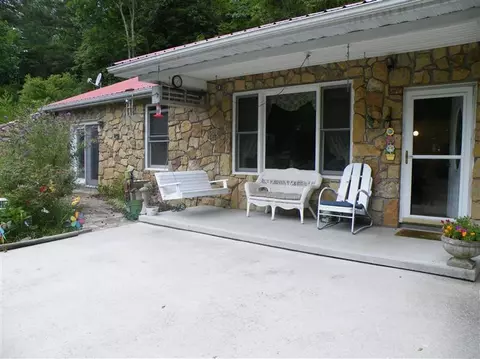 143 Lower Calloway Loop, Mount Vernon, KY 40456 photo 7