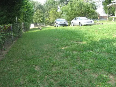 149 Corbin Cir, Corbin, KY 40701 photo 3