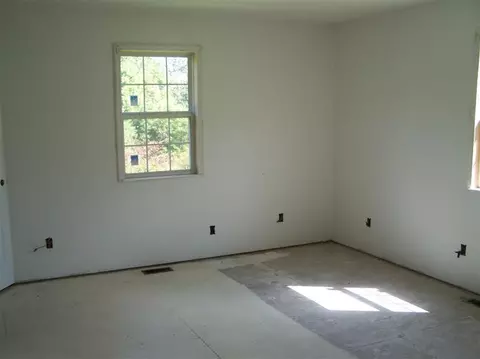 175 W Hinkle St, Corbin, KY 40701 photo 14