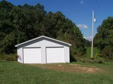 175 W Hinkle St, Corbin, KY 40701 photo 3