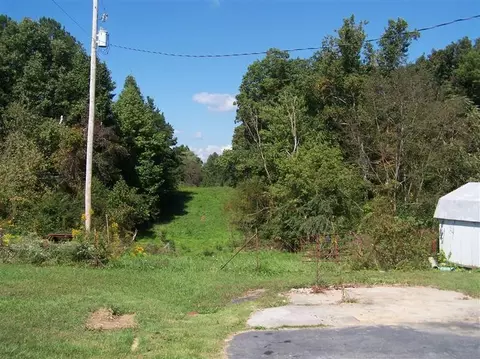 175 W Hinkle St, Corbin, KY 40701 photo 5