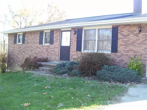 68 Johnson St, Corbin, KY 40701 photo 1